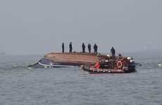 Tàu cá Hàn Quốc đâm tàu tiếp dầu, 13 người thiệt mạng