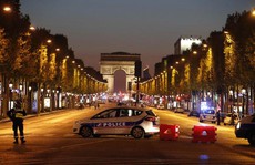 IS tấn công táo tợn tại Paris ngay trước bầu cử Pháp