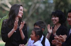 Campuchia mang phim của Angelina đi tranh Oscar