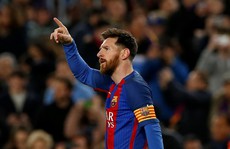 Messi chờ hưởng lương cao nhất thế giới tại Barcelona