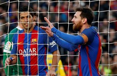 Suarez, Messi bùng nổ, Barcelona đè bẹp Las Palmas