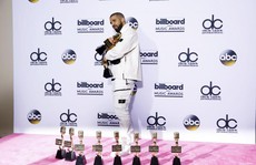 Drake vượt mặt Adele, lập kỷ lục 13 giải thưởng