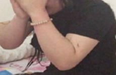 Vợ có thai, chồng đòi bồi thường