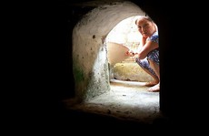Bí ẩn những căn hầm trong ngôi biệt thự ở Hà Nam