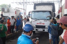 Từ mai, 25-1, bắt đầu xử phạt ô tô dừng quá 5 phút tại trạm BOT