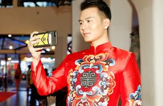 Diễn viên Hoa ngữ xúng xính trong áo dài Việt Nam