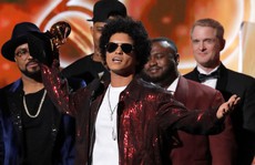 Grammy 2018: Bruno Mars gom hết giải quan trọng!