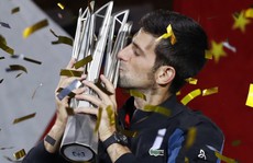 Clip Djokovic vô địch tại Thượng Hải, đoạt danh hiệu Masters thứ 32