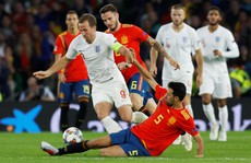 Ngược dòng bất thành, Tây Ban Nha thua sốc Anh