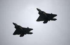 Mỹ: Hàng chục chiến đấu cơ F-22 bị bão Michael phá hủy