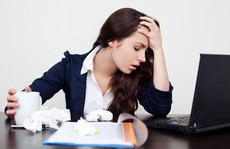 Nguy cơ mắc một loạt bệnh nếu lười uống nước