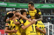 Tiệc bàn thắng siêu kinh điển Bundesliga, Dortmund quật ngã Bayern Munich