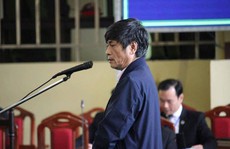 Xử vụ đánh bạc ngàn tỉ: Hai cựu tướng công an xin lỗi