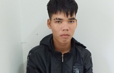 Nẹt pô lúc nửa đêm, bị chửi nam thanh niên đâm 2 người thương vong