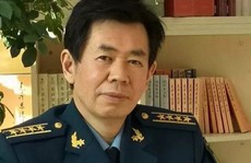 Đại tá Trung Quốc đề xuất đâm tàu Mỹ ở biển Đông