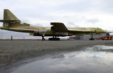 Nga bất ngờ đưa 2 máy bay ném bom Tu-160 tới Venezuela