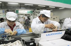 Nhà máy ráp iPhone có thể tháo chạy khỏi Trung Quốc