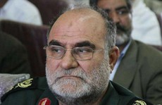 Lau súng, tướng Iran vô tình bắn vào đầu tử vong