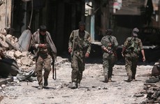 Thất vọng với Mỹ, người Kurd ở Syria cầu cứu Nga và ông Assad