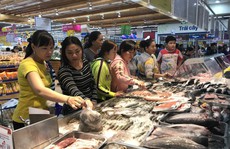 Xuyên đêm mua sắm Tết