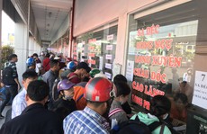 Bắt đầu nghẹt người về quê nghỉ Tết ở Bến xe Miền Tây