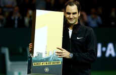Kỷ lục mới của Federer: tay vợt lớn tuổi nhất đứng đầu thế giới
