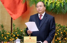 Thủ tướng yêu cầu chấm dứt sử dụng xe công đi lễ hội