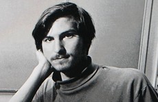 CV xin việc đầy lỗi chính tả của Steve Jobs có giá 50.000 USD