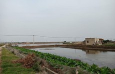 'Xin lại' 15% tiền hỗ trợ bão lụt