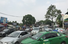 Bến xe Miền Đông bắt đầu nghẹt thở