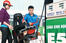 Khách hàng 'mở lòng', lượng xăng E5 bán ra tăng gấp 30 lần