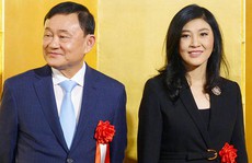 Ông Thaksin và bà Yingluck tươi cười ở Nhật Bản