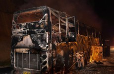Cháy xe buýt, 37 người thiệt mạng