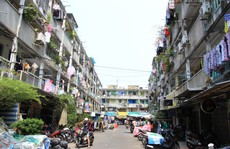Hồi hộp ở chung cư, ký túc xá