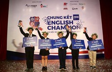 Hai học sinh trường chuyên Trần Đại Nghĩa là quán quân English Champion 2018