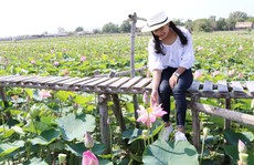 Thầy giáo trẻ và khu du lịch Sen Caraih