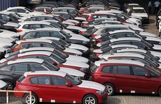 Bí ẩn chủ lô hàng 118 container chứa 256 ô tô BMW 'bỏ quên' ở cảng