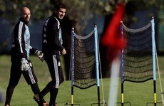 Tiến tới World Cup 2018: Argentina, Anh âu lo về 'một nửa sức mạnh'