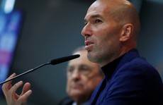 HLV Zidane từ chức, Real Madrid rối ren