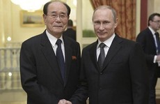Ông Kim Jong-un bất ngờ gửi thư tay cho Tổng thống Putin
