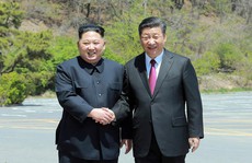 Ông Kim Jong-un qua thăm, Trung Quốc hành động khác lạ