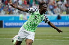 Người hùng Nigeria tự tin tuyên bố cho Messi “ôm hận”