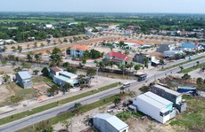Thị trường địa ốc mới nổi hút nhà đầu tư Hà Nội, Sài Gòn