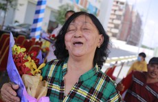 Bất ngờ được tặng căn hộ, dân mừng như trúng xổ số!