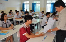 Chấm thi THPT: Có bài thi văn gần như để giấy trắng