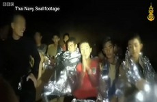Thái Lan: Vì sao đội bóng nhí mạo hiểm đi vào hang?