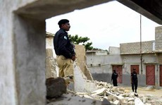 Pakistan bắt 8 người Trung Quốc mang súng vào nhà máy điện