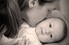 Nghi ngờ bị 'đổ vỏ', chồng muốn xét nghiệm ADN Nghi ngờ bị 'đổ vỏ', chồng muốn xét nghiệm ADN