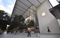 Một số người Việt đến Singapore mua iPhone bị từ chối nhập cảnh