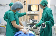 Vài giây lơ đãng, trẻ chết, già đau